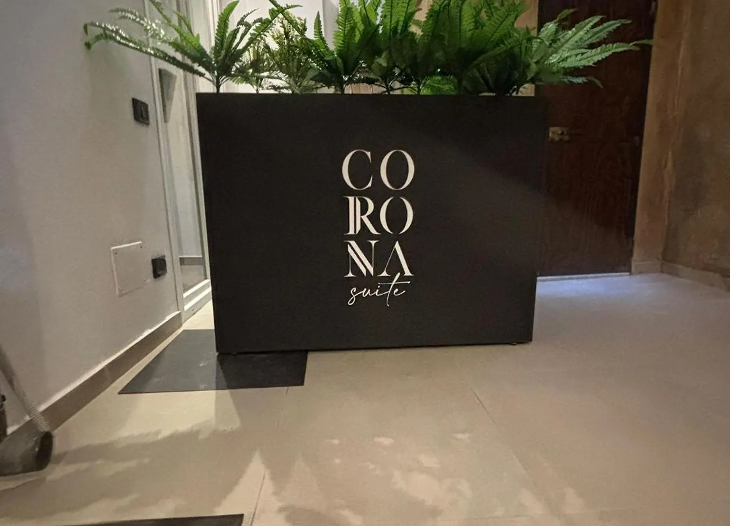 Corona Suite 팔레르모 B&B